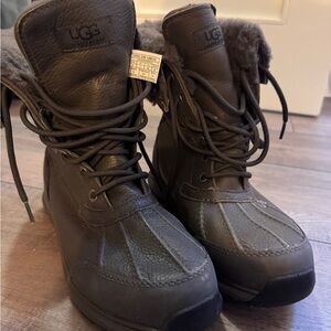 UGG Dark Brown Leather Lace-Up Boots